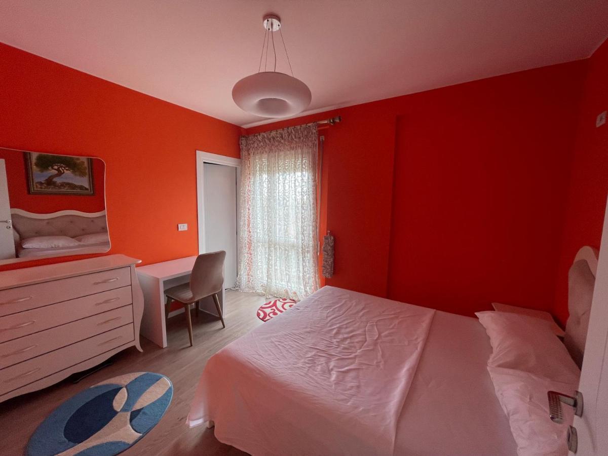 Anna'S Apartment 2 تيرانا المظهر الخارجي الصورة